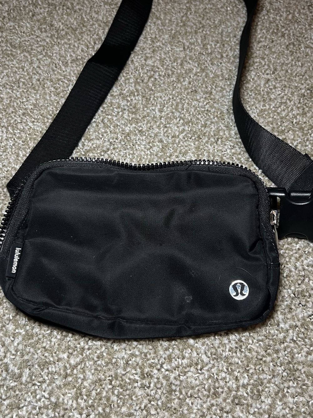 lululemon athletica Black Men’s Belt Bag with Logo